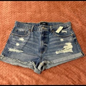 Brand New Mom Shorts